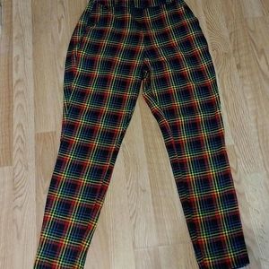 Size Medium Rainbow plaid hot topic pants